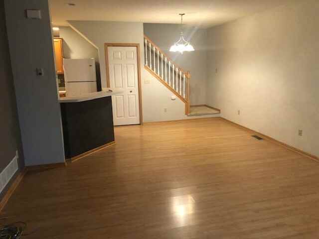 1939 Bluestem Ln - Photo 5 of 9