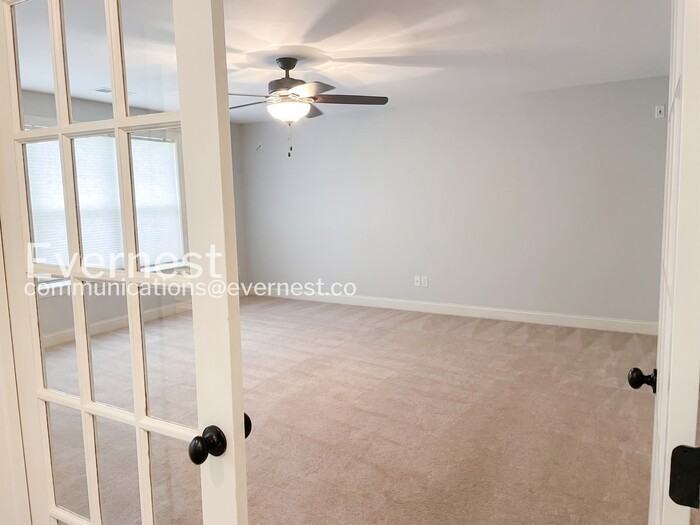 4208 Stone Hall Blvd - Photo 6 of 23