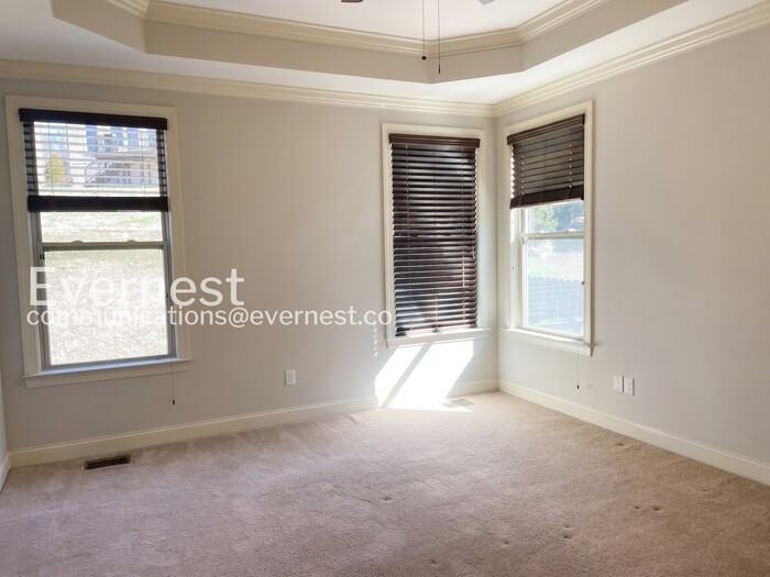 4208 Stone Hall Blvd - Photo 7 of 23