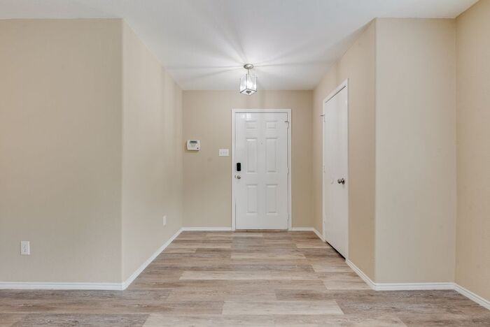8026 Arkan Pkwy - Photo 3 of 29