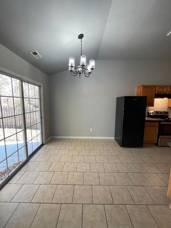 16200 Circlegreen Dr - Photo 7 of 17