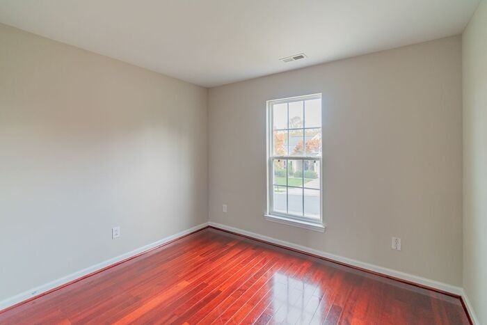 4057 Buckingham Dr - Photo 7 of 28