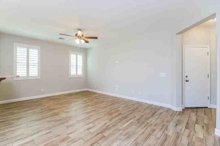 1711 W Gold Mine Way - Photo 3 of 13