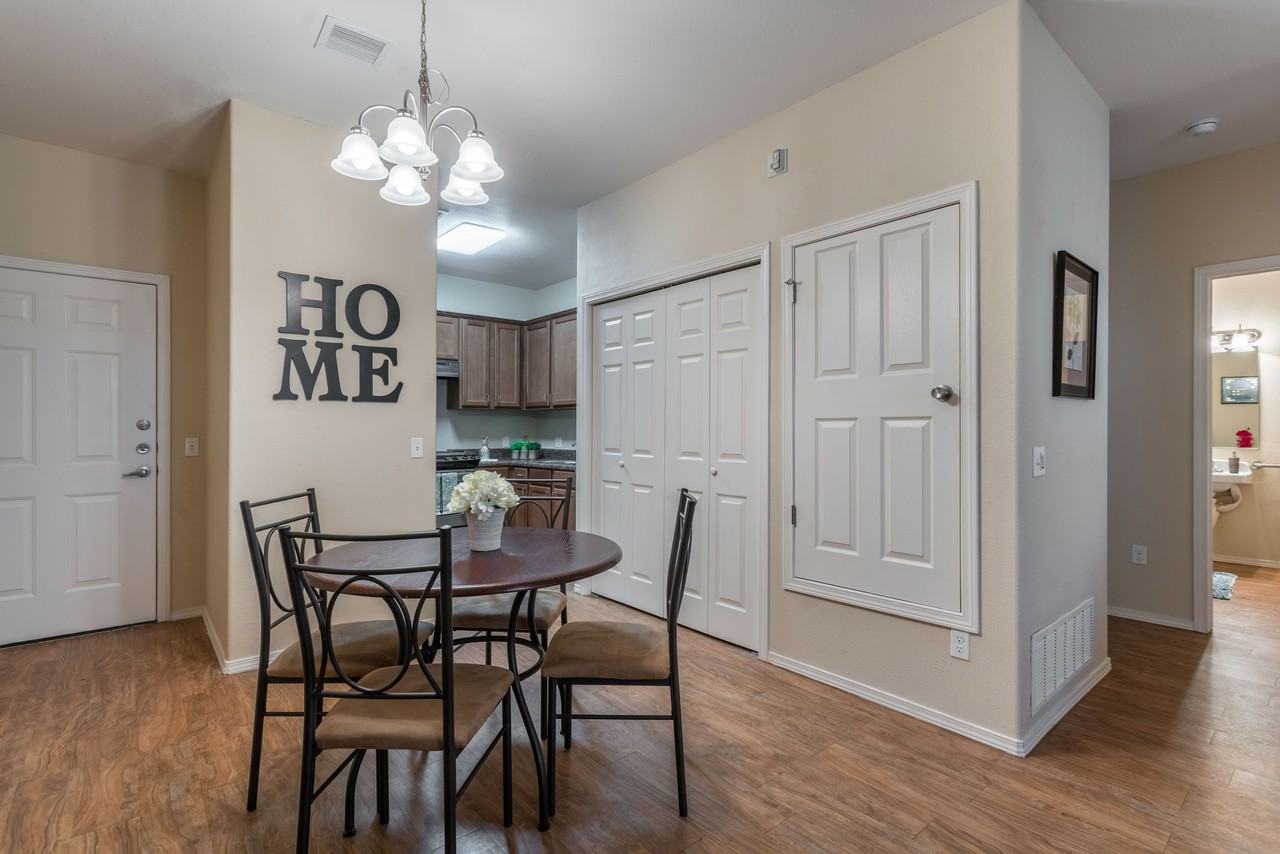 7224 N Loop Dr #316 - Photo 4 of 10