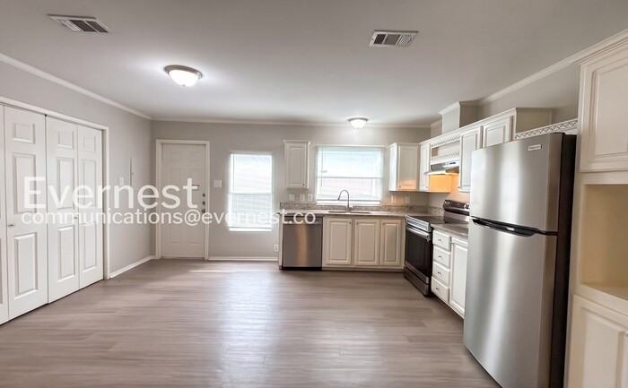 11711 Greenglen Dr - Photo 6 of 26