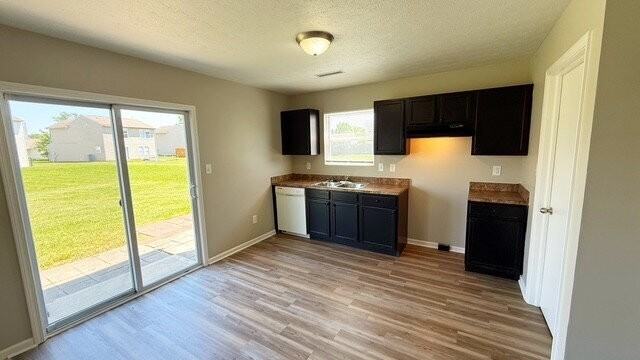 3405 Hapsburg Way - Photo 4 of 13