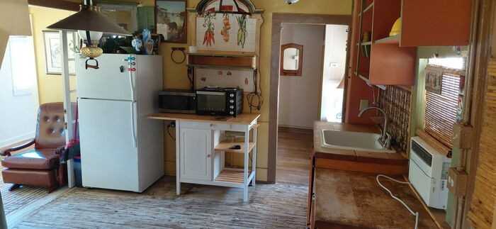 27425 Spruce Ln - Photo 6 of 11