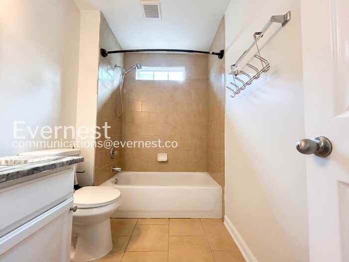 157 Little St Se - Photo 7 of 21