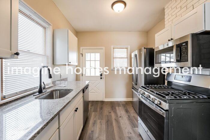 506 Lombard St - Photo 7 of 15