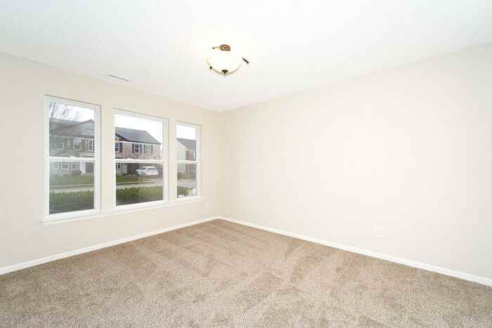 10393 Windward Dr - Photo 6 of 33