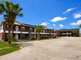 featured image of 3936 Bourbon St #15