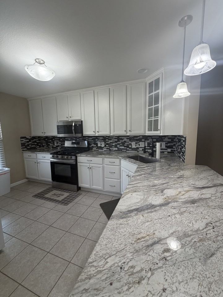 4922 Park Place Blvd #NA - Photo 2 of 19