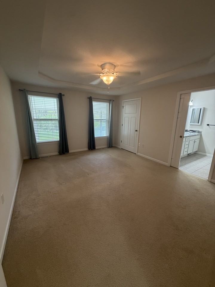4922 Park Place Blvd #NA - Photo 7 of 19