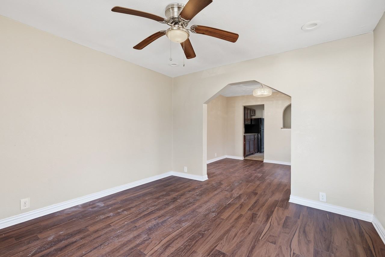 2838 Frost Ave #NA - Photo 3 of 12