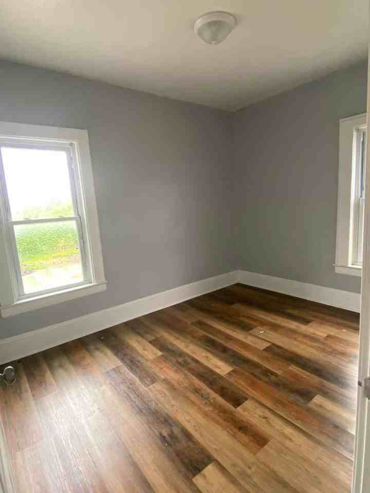 533 Sumner St #10 - Photo 7 of 14