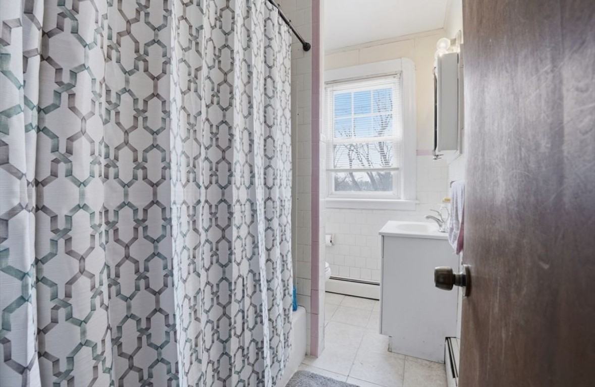 203 S Main St #2 - Photo 3 of 15