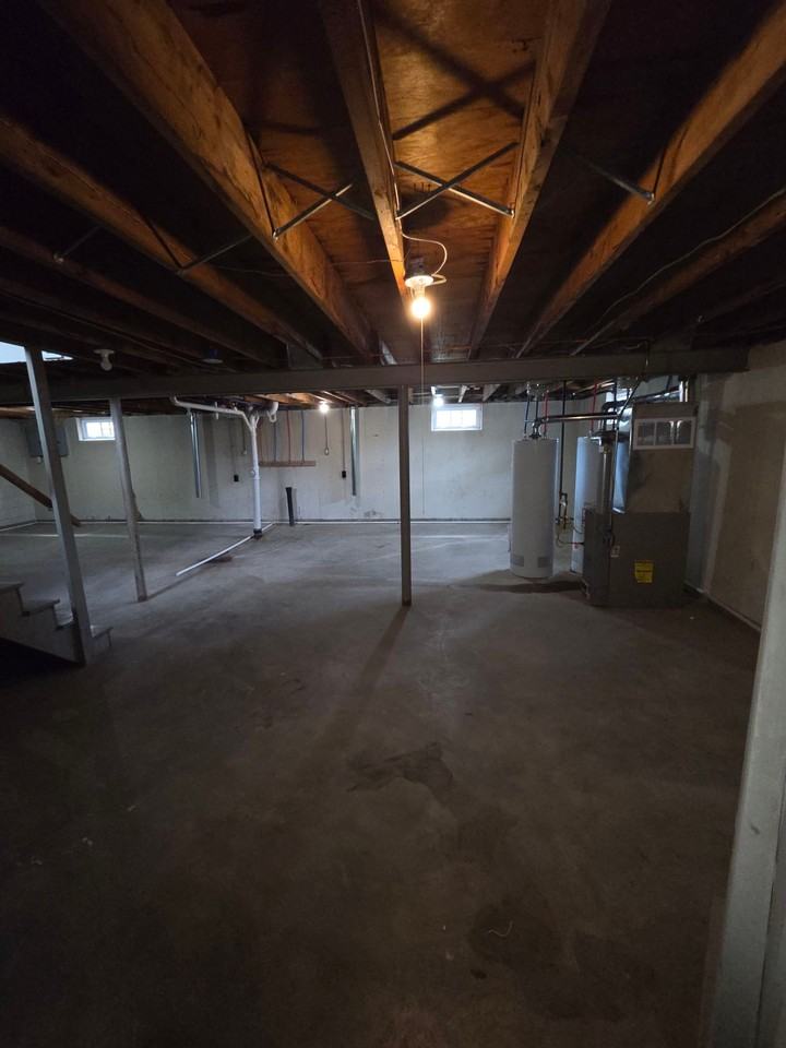 329 Eichelberger St #A - Photo 6 of 7