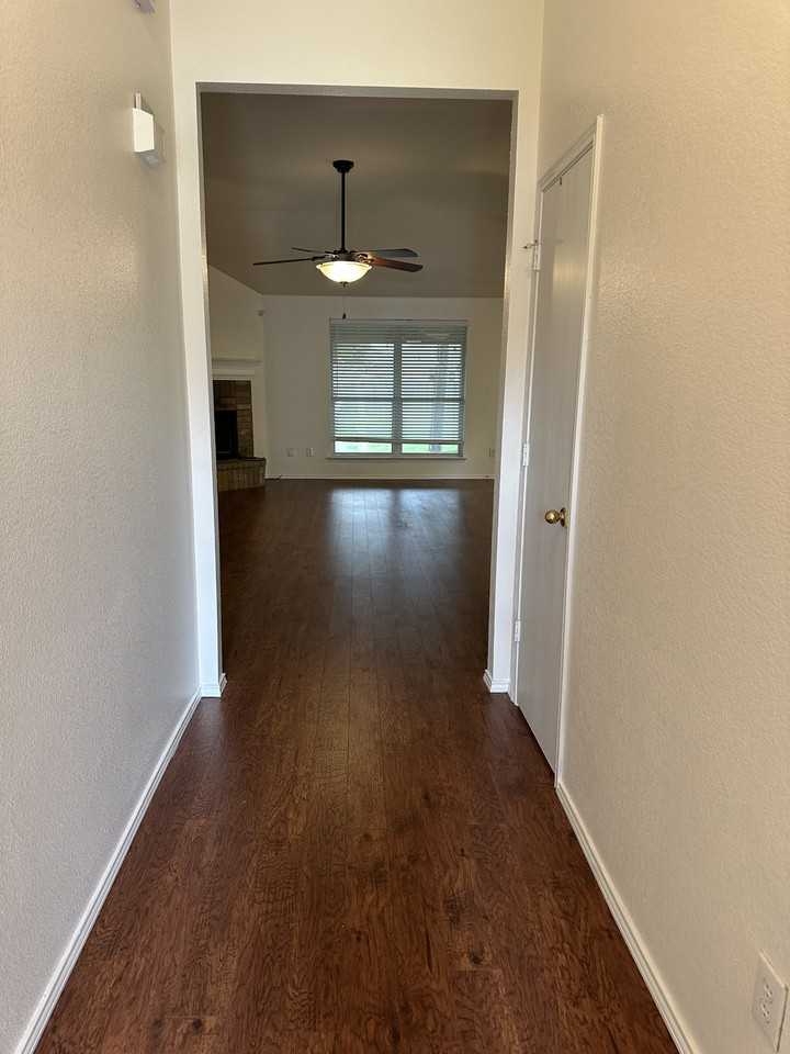 1833 Barbados Dr #NA - Photo 4 of 28