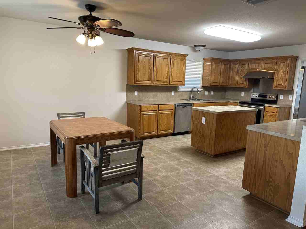 1833 Barbados Dr #NA - Photo 7 of 28