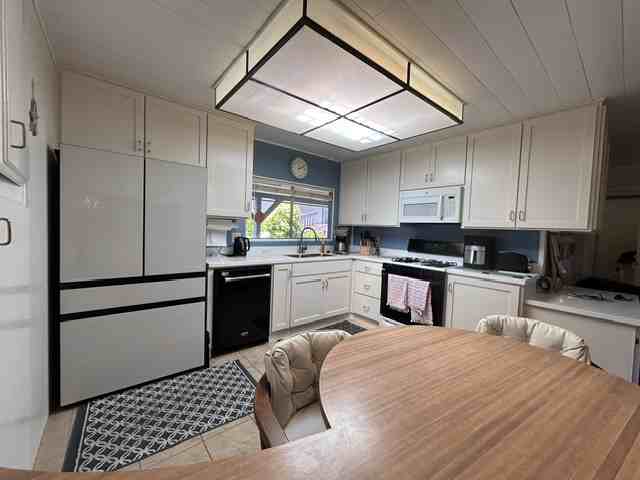 262 Country Club Dr #NA - Photo 7 of 17