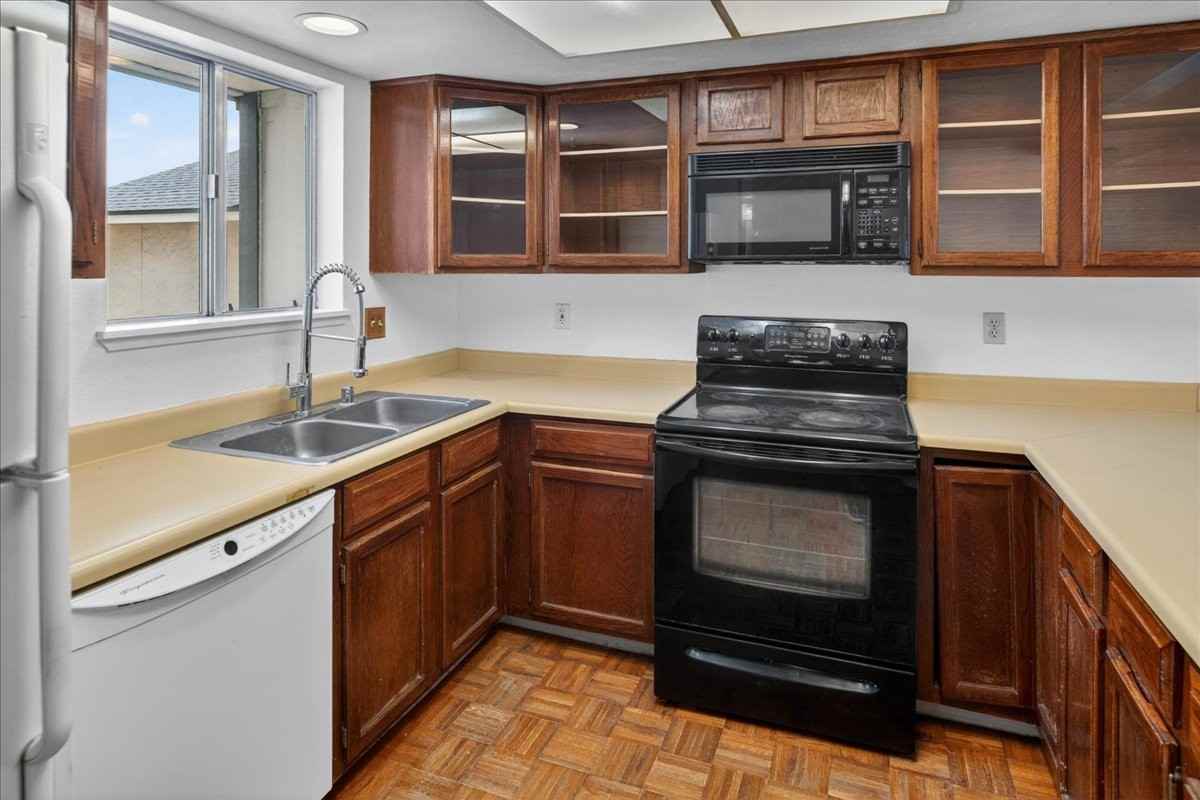 2675 Nicholette Dr #NA - Photo 3 of 14