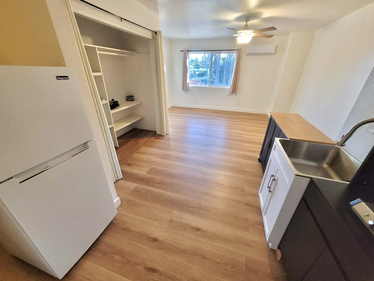 1550 Encino Dr #NA - Photo 5 of 13