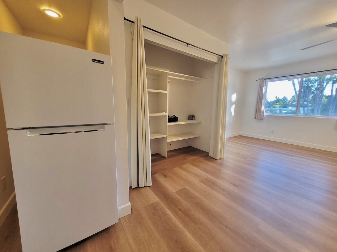 1550 Encino Dr #NA - Photo 7 of 13