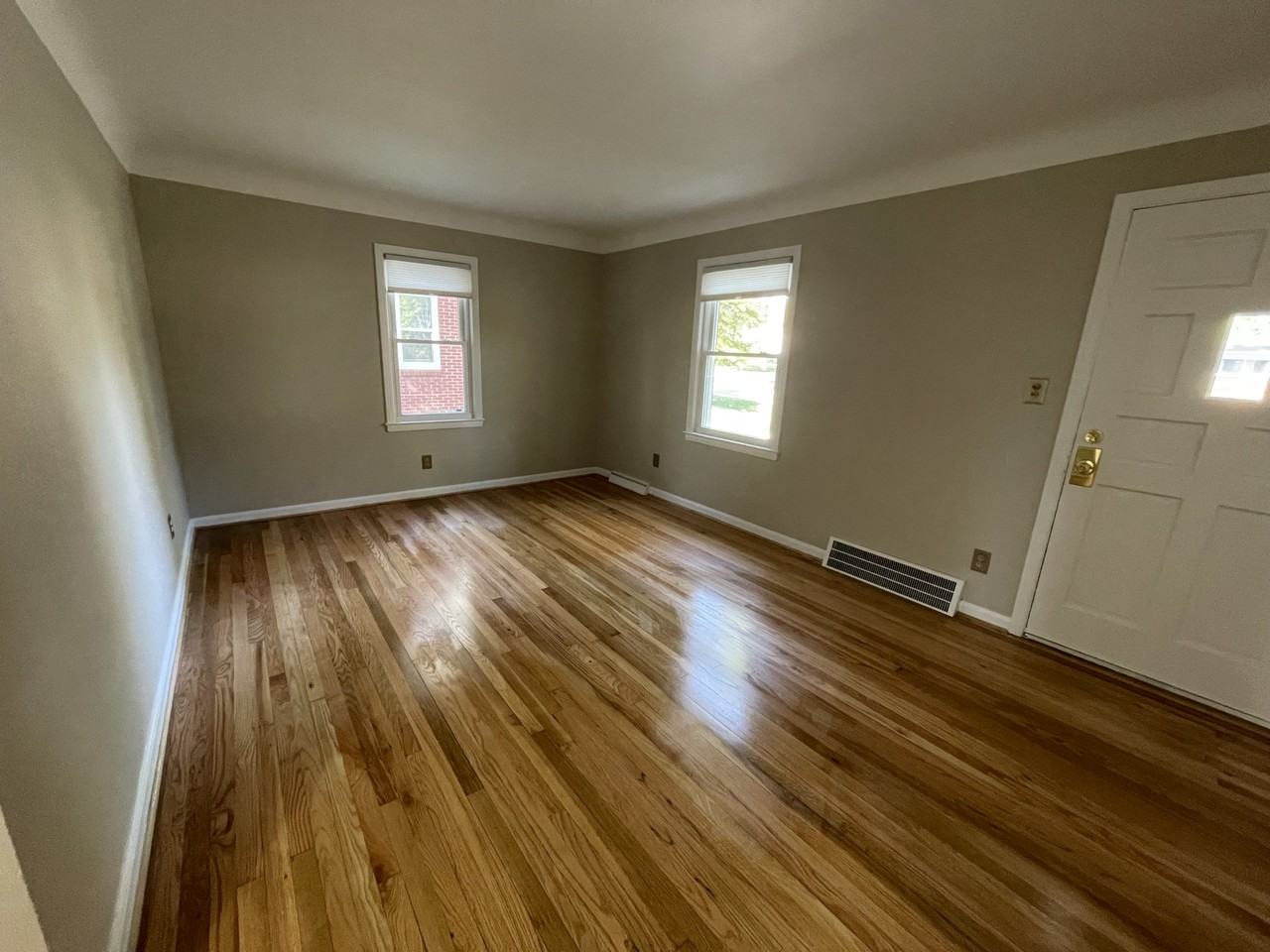 995 Voorheis St #NA - Photo 4 of 16