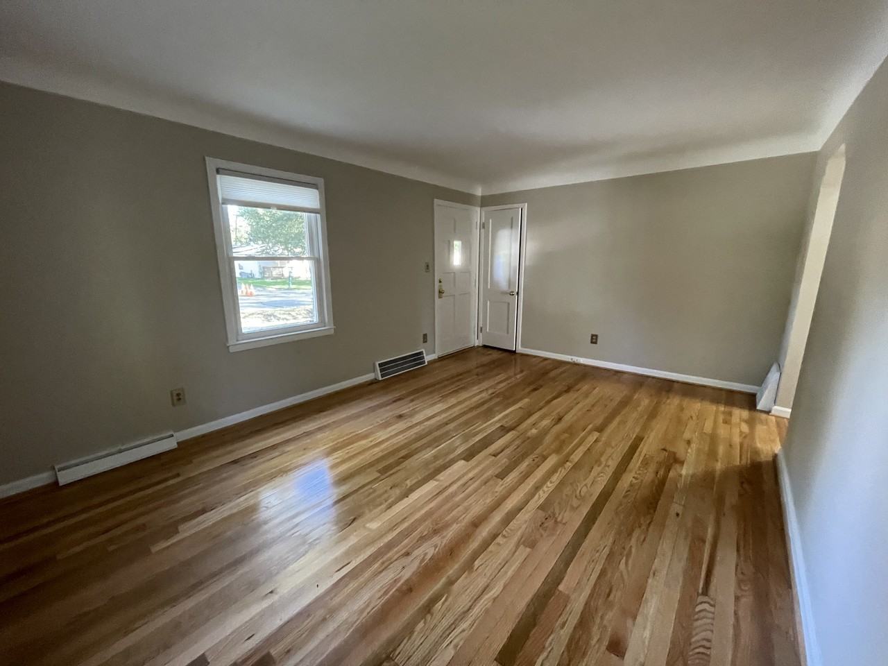 995 Voorheis St #NA - Photo 5 of 16