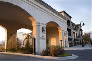 featured image of 5508 W Florence Ln