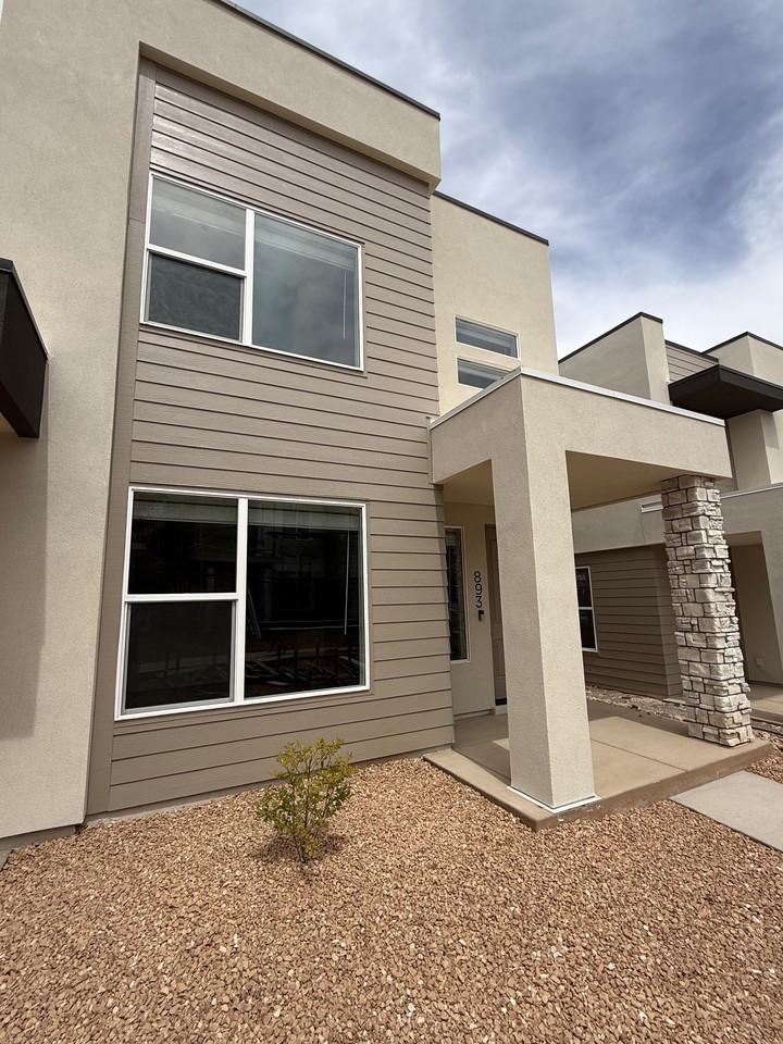 893 W Bright Ridge Cv - Photo 2 of 22