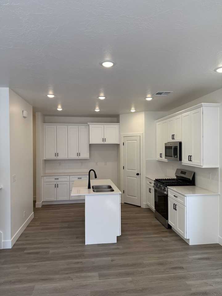 893 W Bright Ridge Cv - Photo 6 of 22