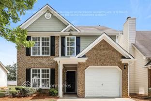 9586 Lakeview Cir - Photo 1 of 1