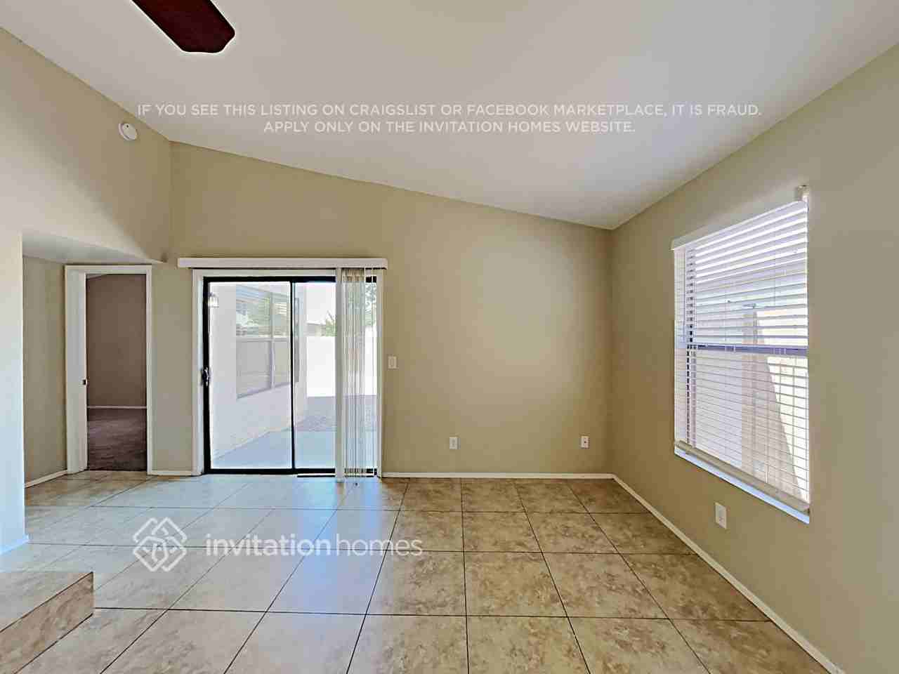 4002 N 88th Ave - Photo 5 of 17