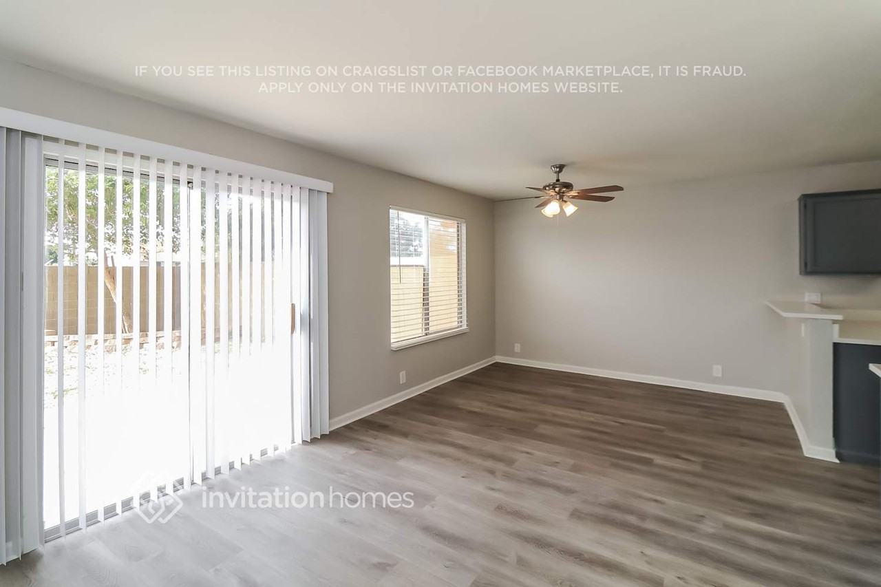 10026 N 66th Ln - Photo 7 of 16