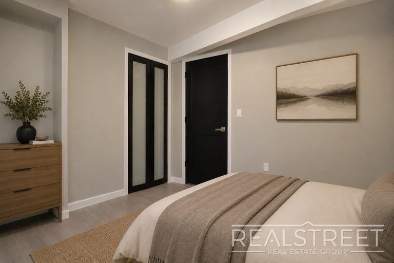 670 Eastern Pkwy - Photo 7 of 12