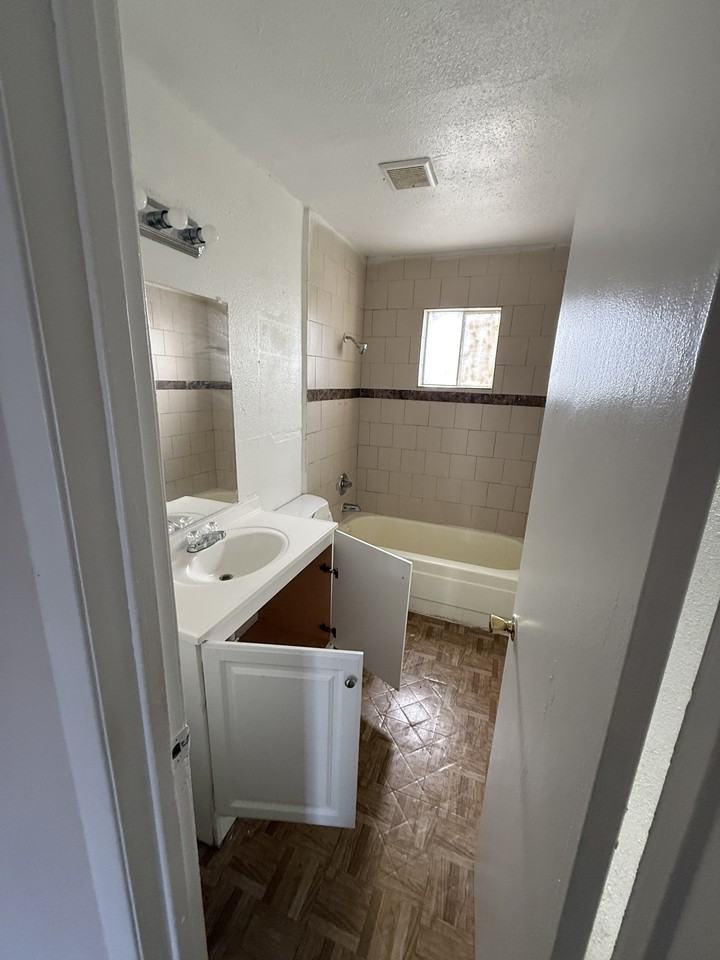 8535 Winkler - D07 - Photo 6 of 11