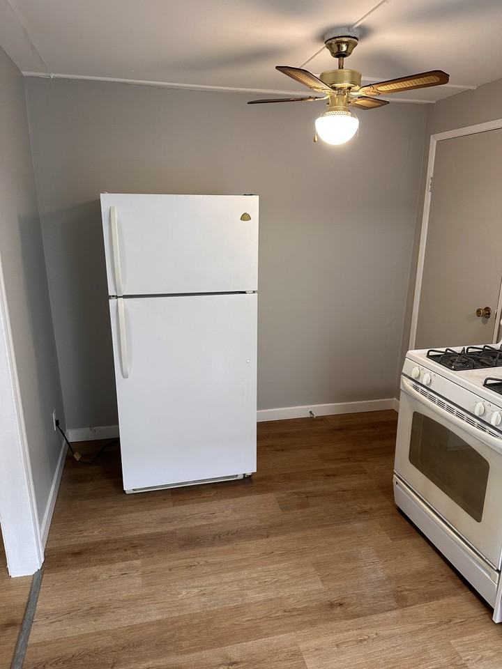 1218 5th Avenue - Photo 3 of 11