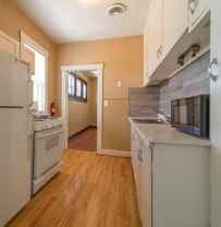 325 E Washington St #9 - Photo 1 of 1