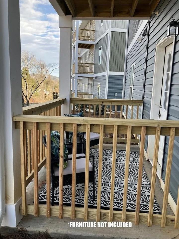 95 Maple Grove Ln - Photo 5 of 10