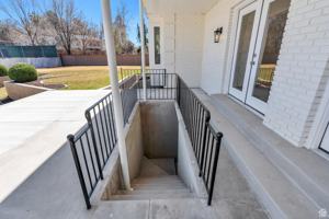 featured image of 881 S 635 W