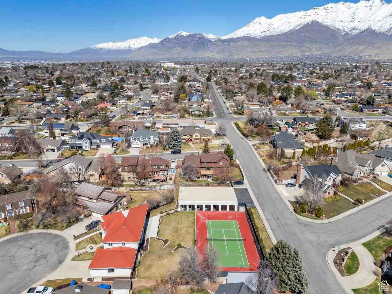 881 S 635 W - Photo 6 of 20