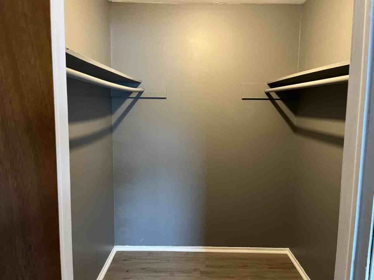 79 Yaun Ave:Building 3 - Photo 5 of 10