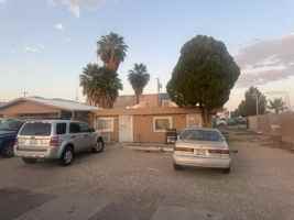 featured image of 1089 W Schafer Dr #4