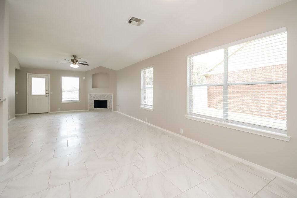 6027 Water Violet Ln - Photo 3 of 16