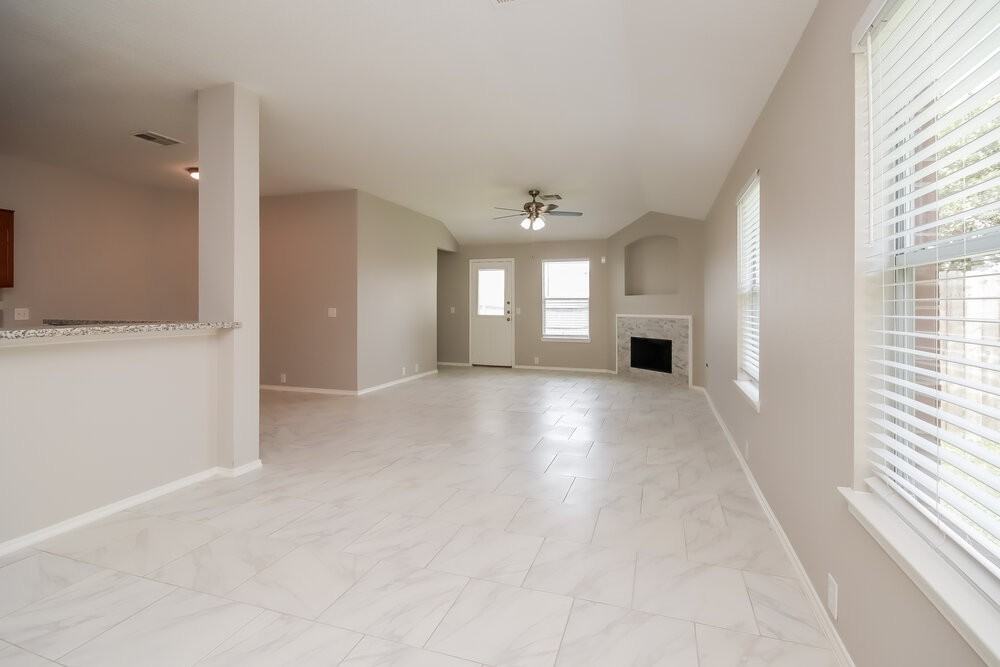 6027 Water Violet Ln - Photo 4 of 16