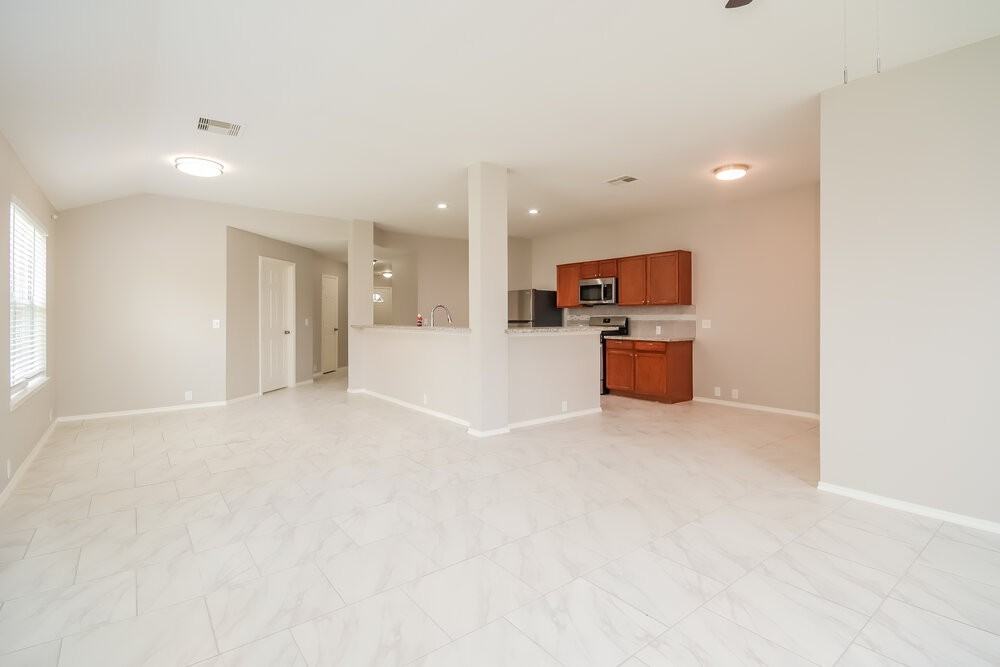 6027 Water Violet Ln - Photo 6 of 16