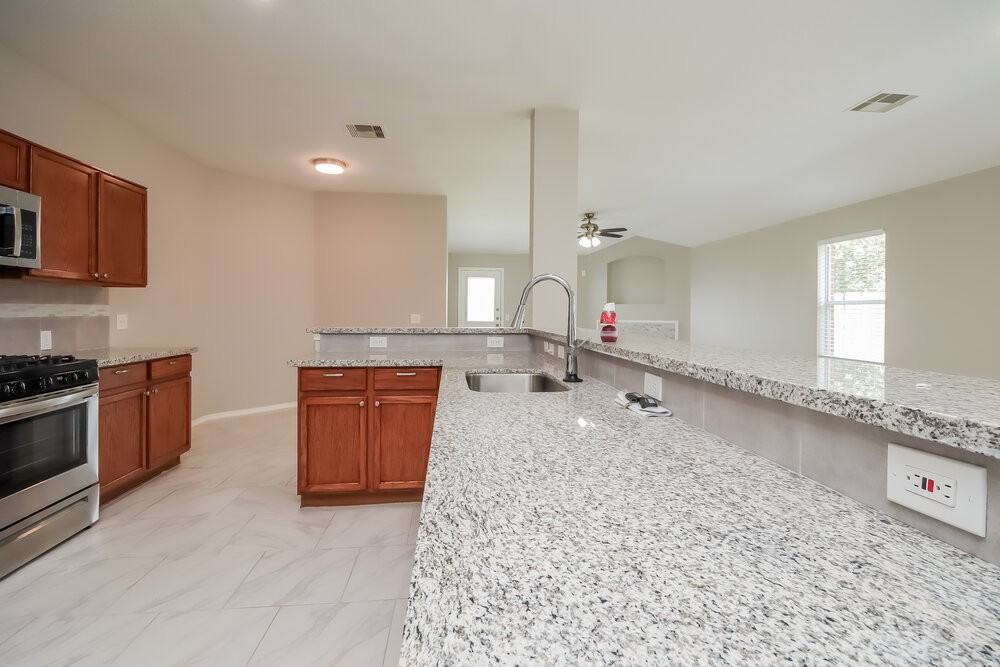 6027 Water Violet Ln - Photo 7 of 16