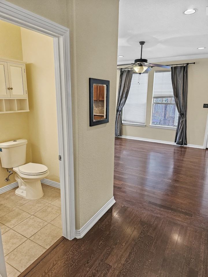 13604 Caldwell Dr #11 - Photo 2 of 27