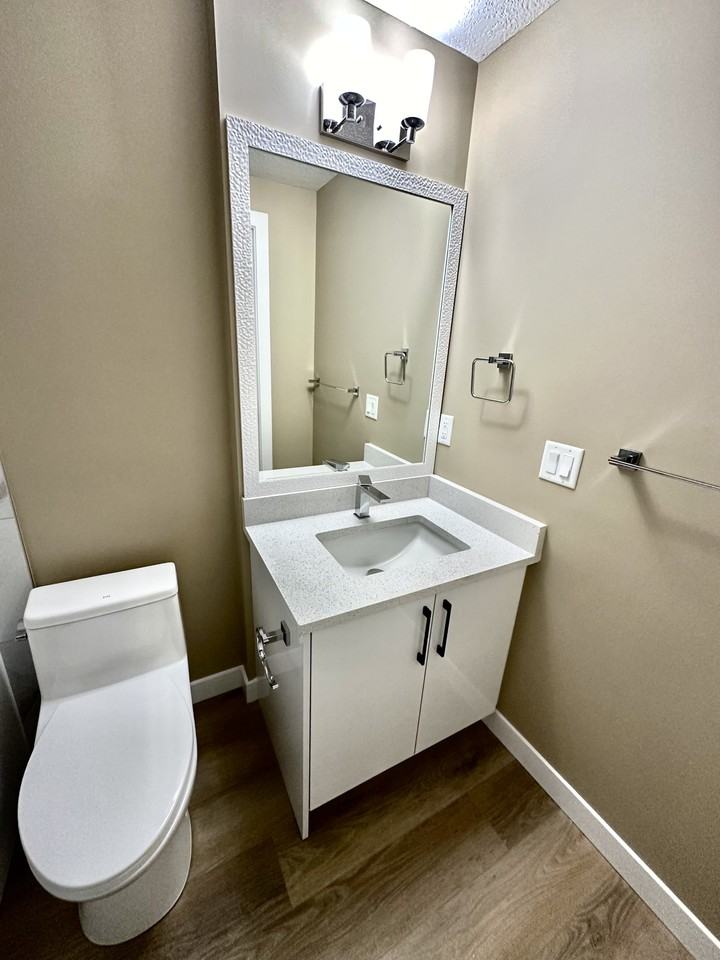 19135 29 Ave Nw - Photo 4 of 7